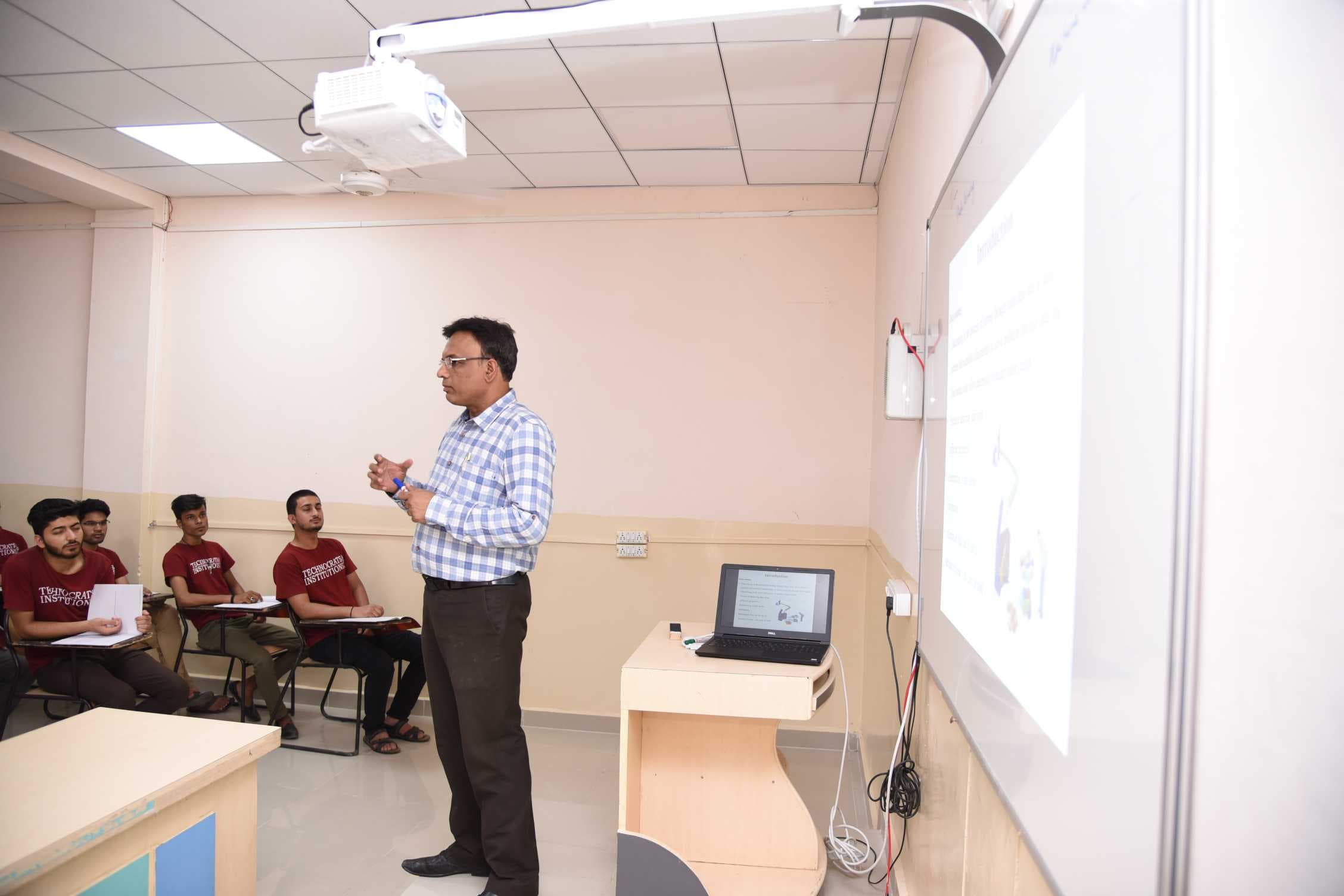 Technocrats Institute of Technology Bhopal Classroom photo 31